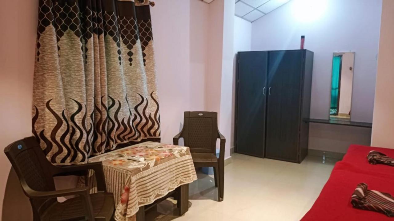 The Leisure Home Stay Shadipur Dış mekan fotoğraf