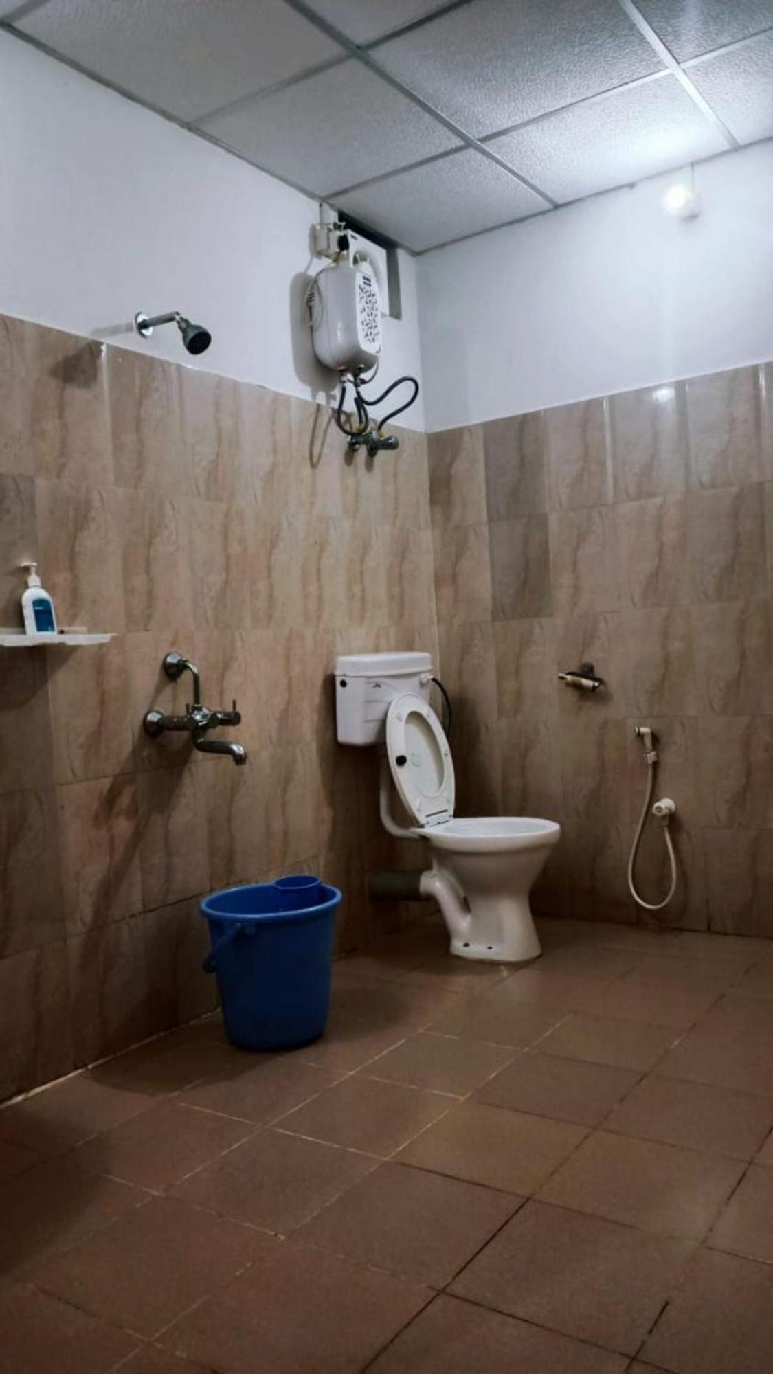 The Leisure Home Stay Shadipur Dış mekan fotoğraf