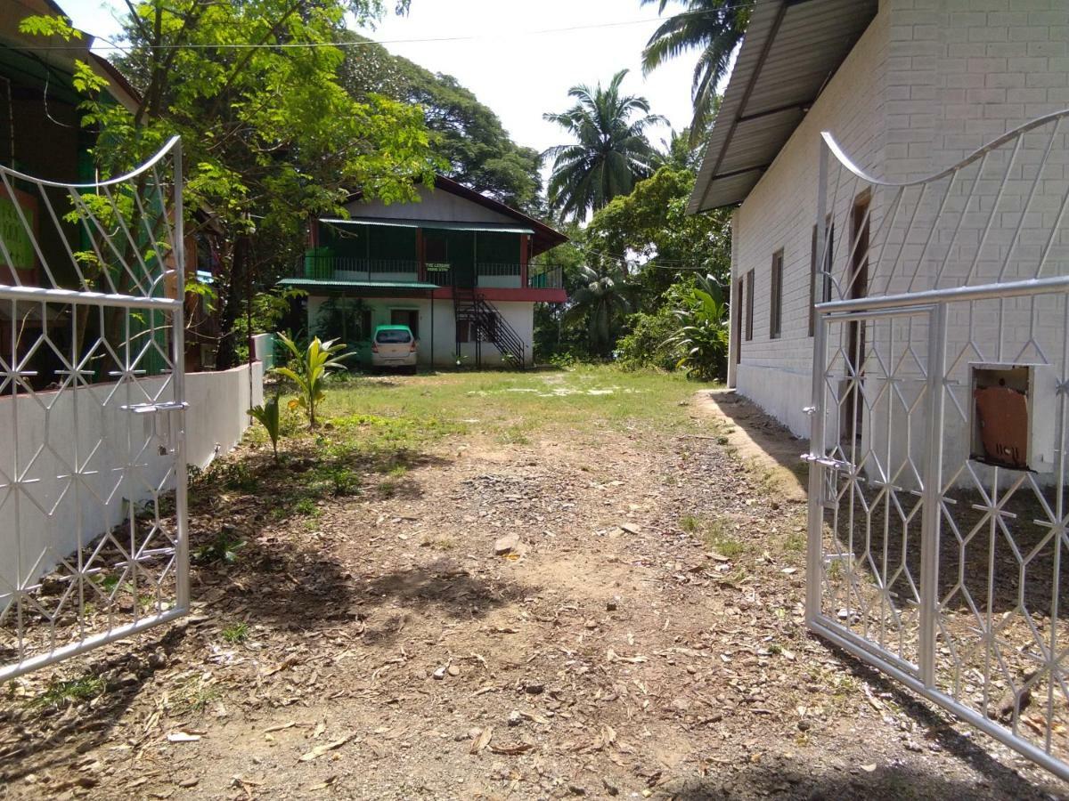 The Leisure Home Stay Shadipur Dış mekan fotoğraf